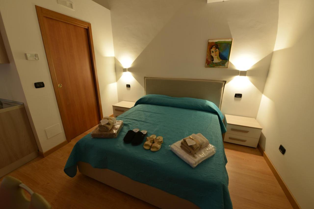 Bed and Breakfast L'Antico Palazzo Canosa di Puglia Exterior foto